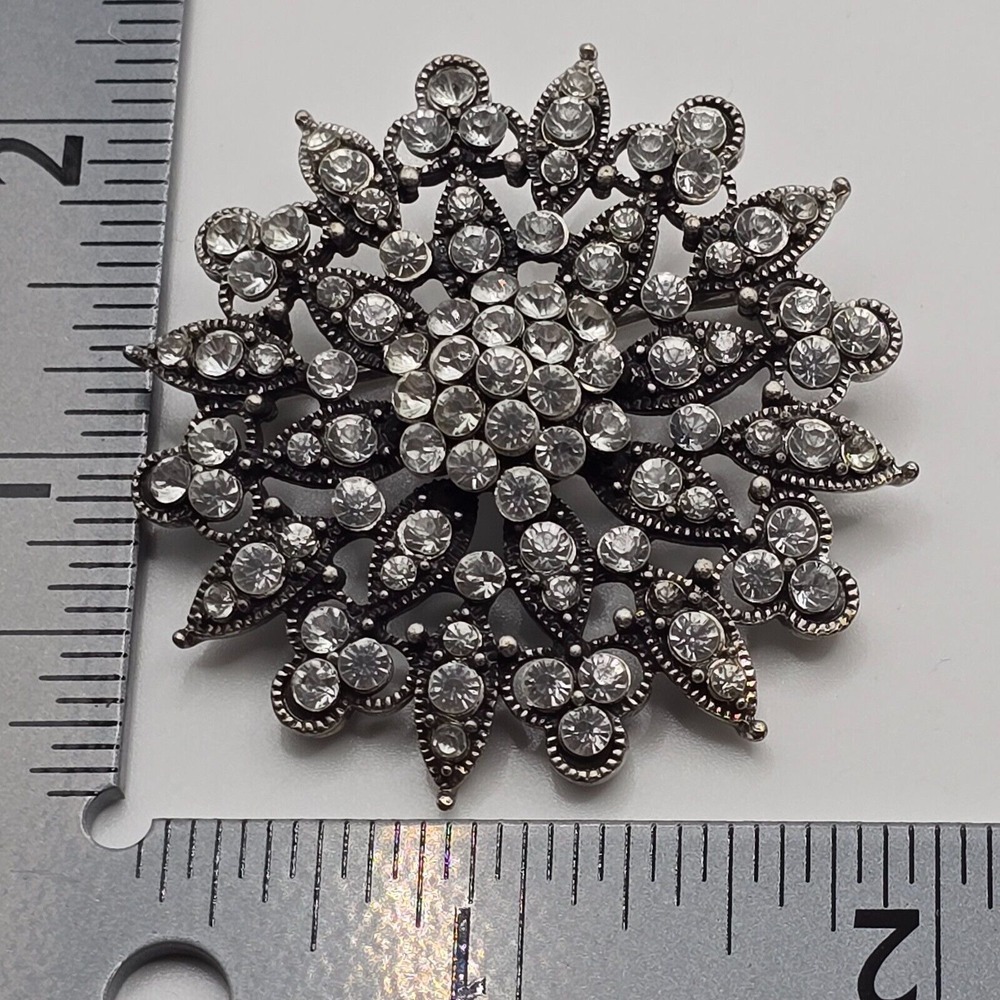 Vintage‎ Sunburst Brooch Women Silver Rhinestone Sparkling Statement - Picture 8 of 9